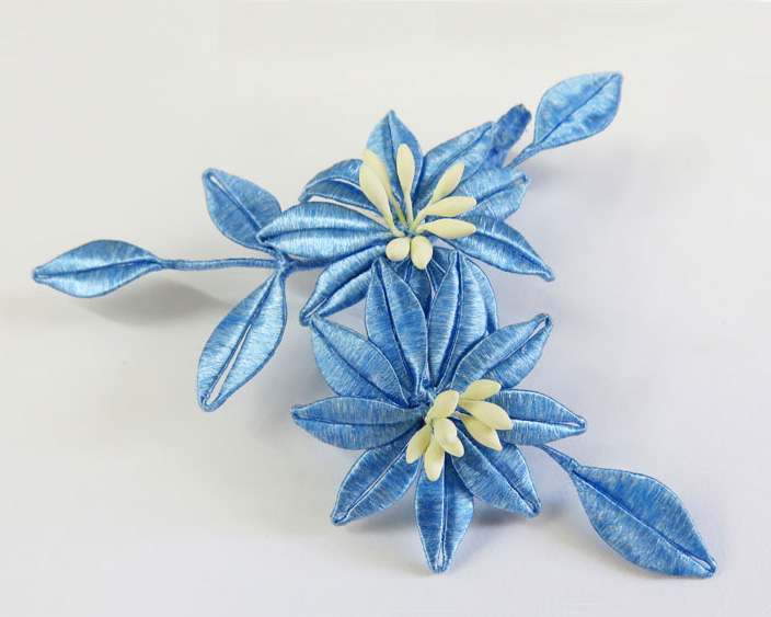 永恆之戀．胸針